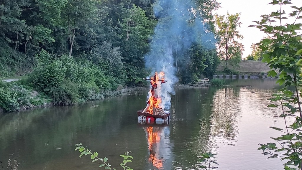 Sonnenwendfeuer 2025